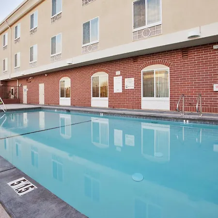 Holiday Inn Express & Suites Sacramento Ne Cal Expo By Ihg-2